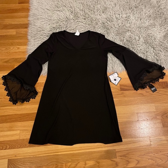 MSK Black Bell-Sleeves Dress - Picture 2 of 3